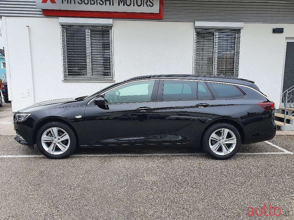 2019' Opel Insignia photo #2