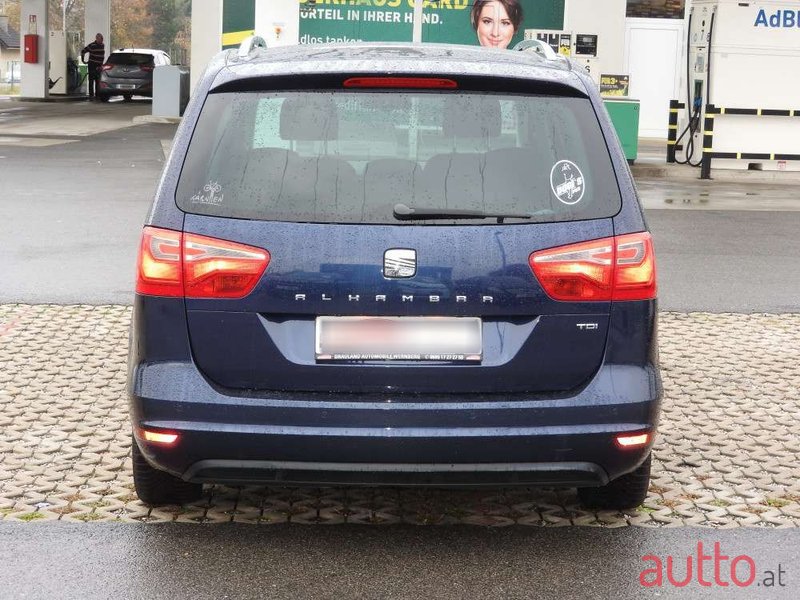 2014' SEAT Alhambra photo #5