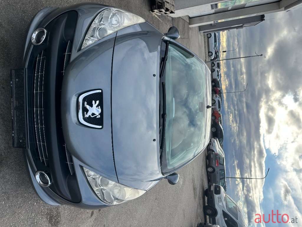 2008' Peugeot 207 photo #5
