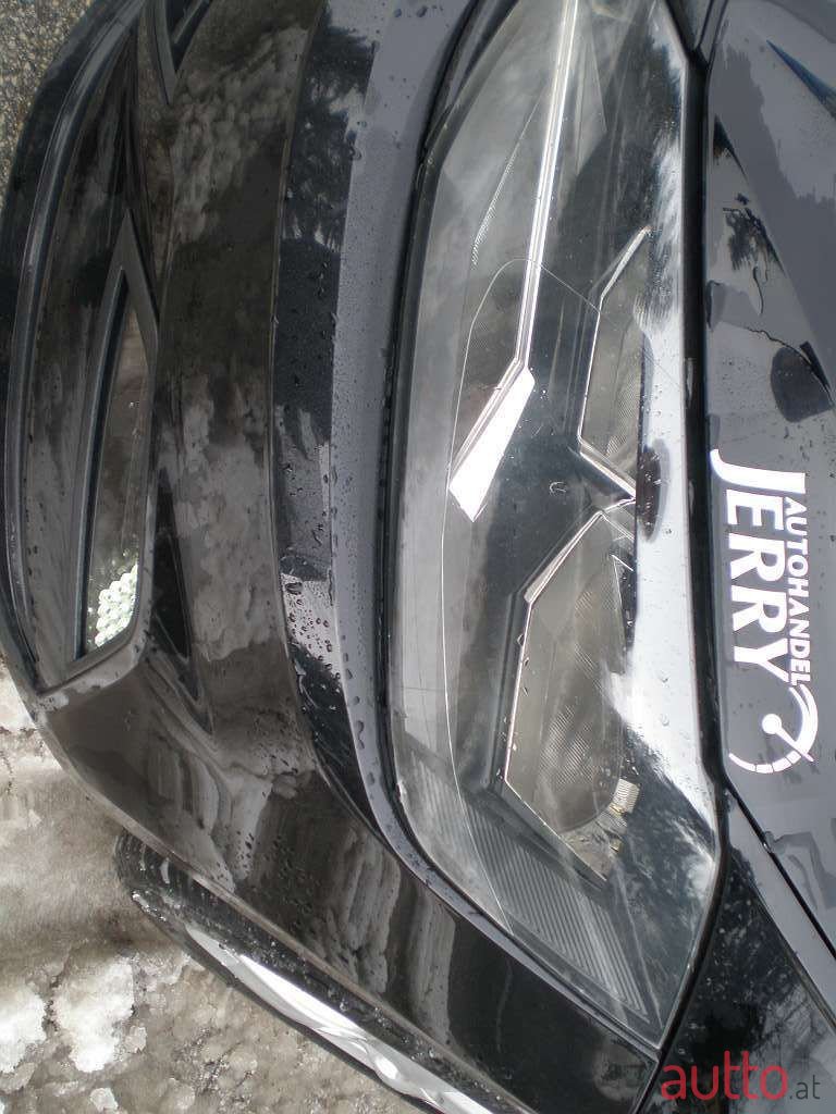 2018' Volkswagen Polo photo #3