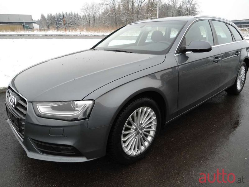 2013' Audi A4 photo #1