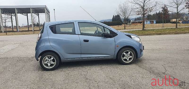 2011' Chevrolet Spark photo #5