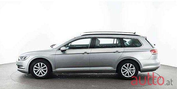 2017' Volkswagen Passat photo #1