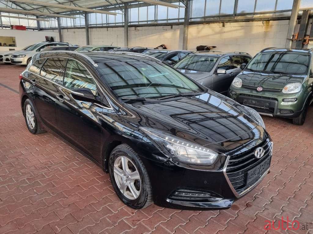 2017' Hyundai i40 photo #1