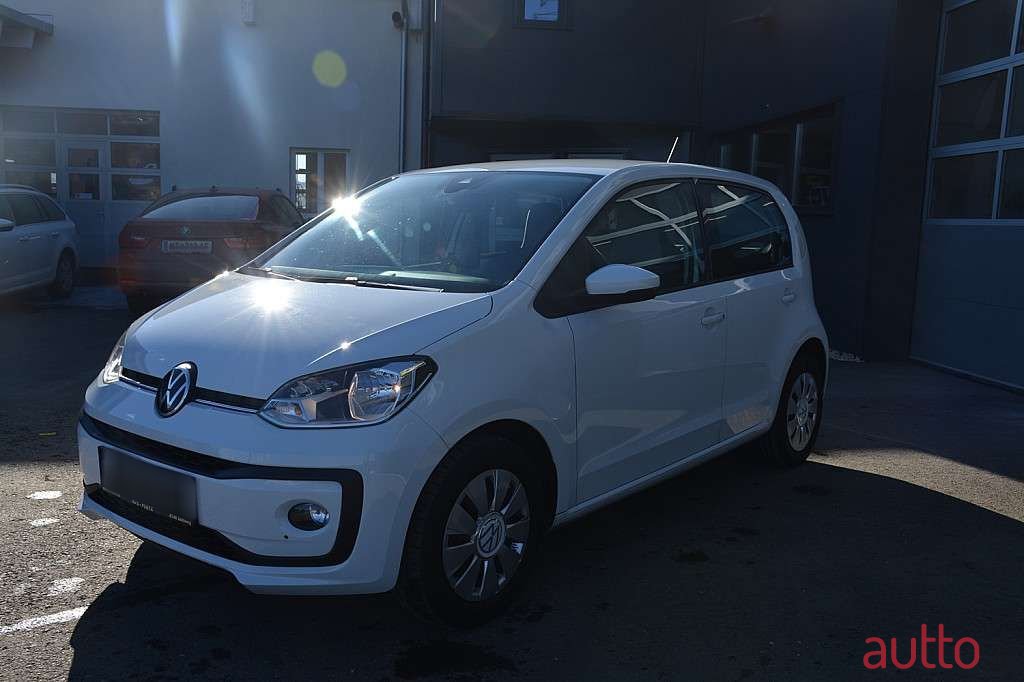2020' Volkswagen Up! photo #3