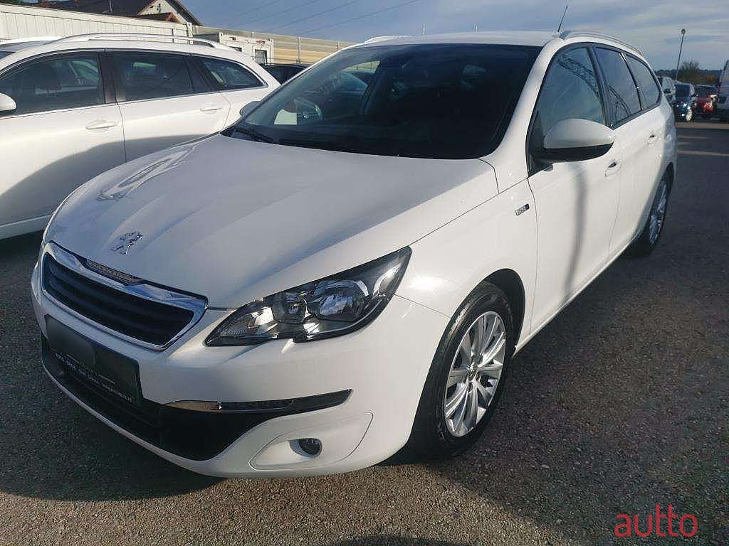 2016' Peugeot 308 photo #3