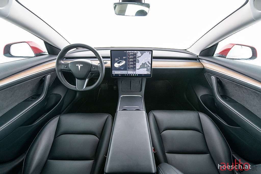 2023' Tesla Model 3 photo #5