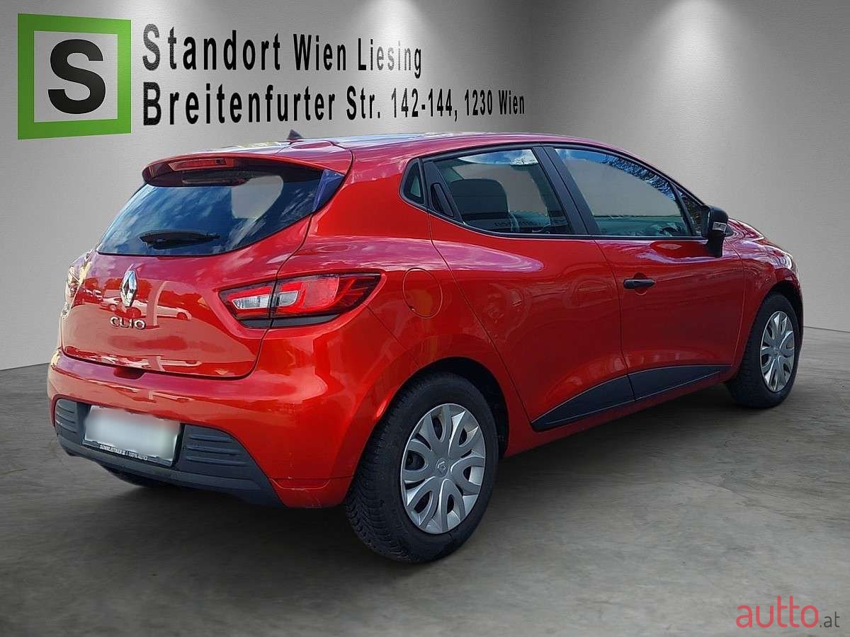 2016' Renault Clio photo #3