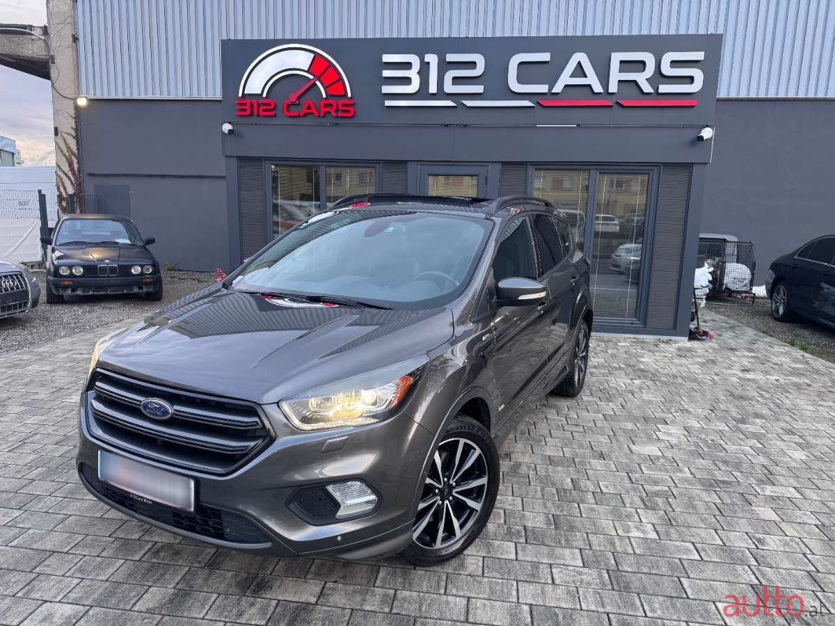 2017' Ford Kuga photo #1