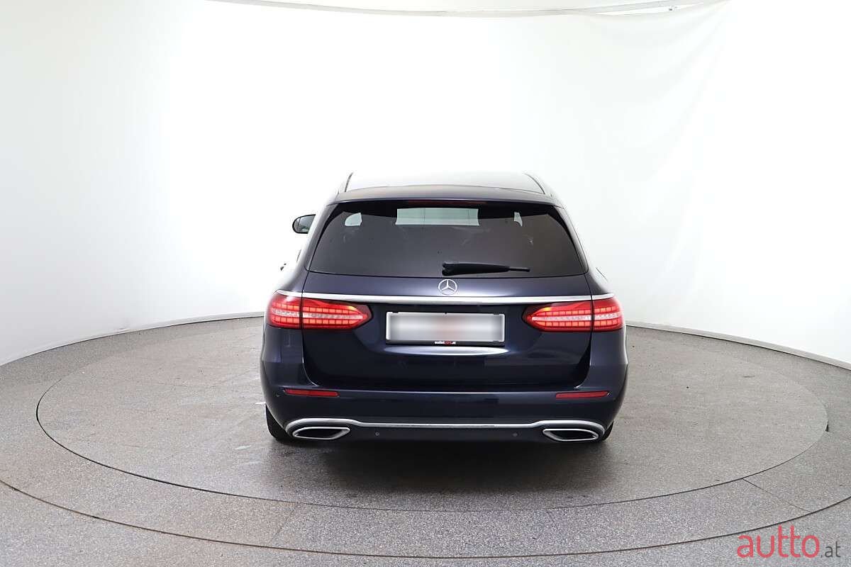 2021' Mercedes-Benz E-Klasse photo #4