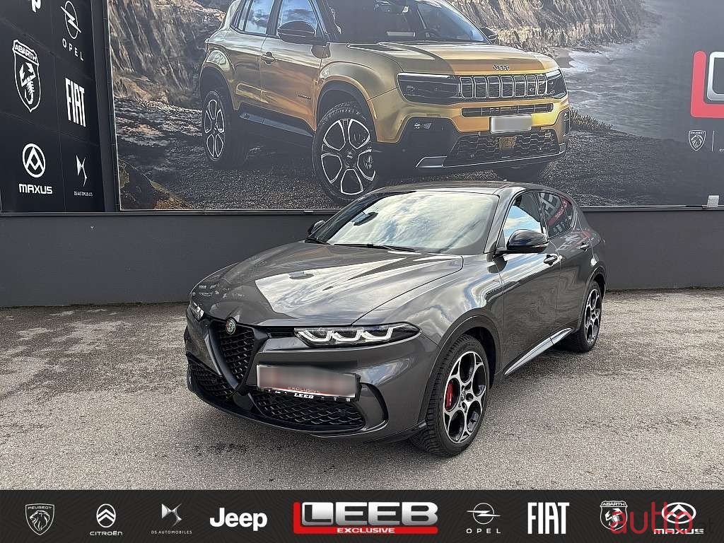 2023' Alfa Romeo Tonale photo #1