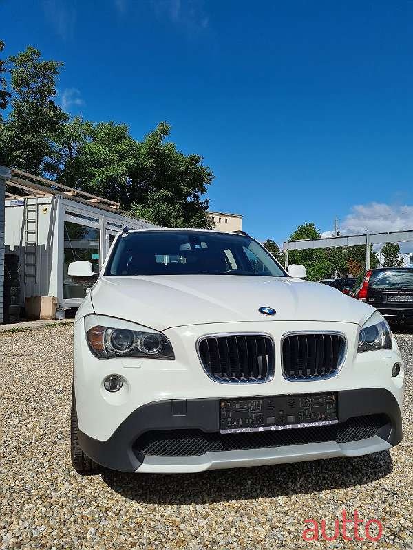 2010' BMW X1 photo #1