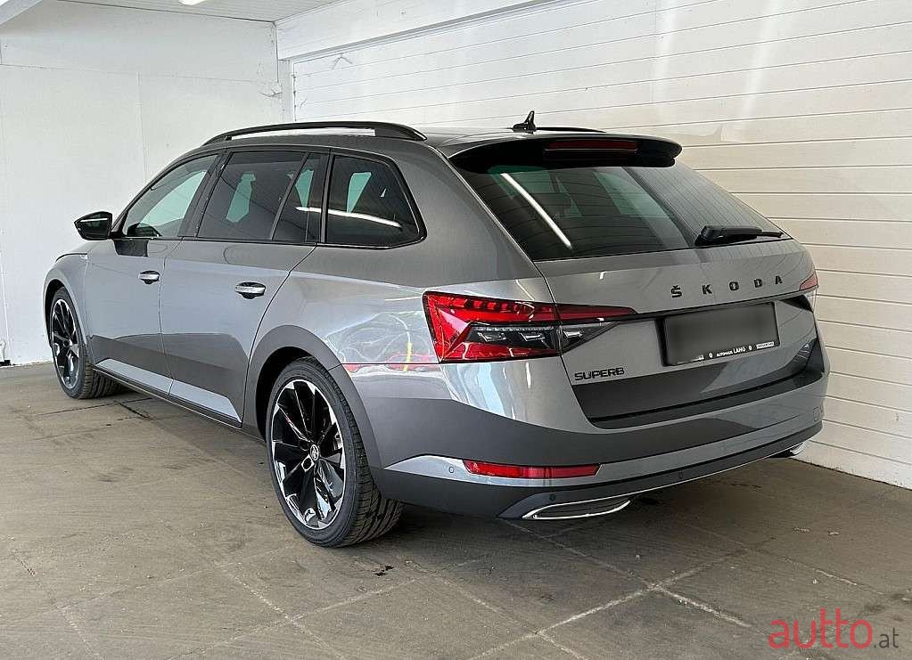 2023' Skoda Superb photo #4