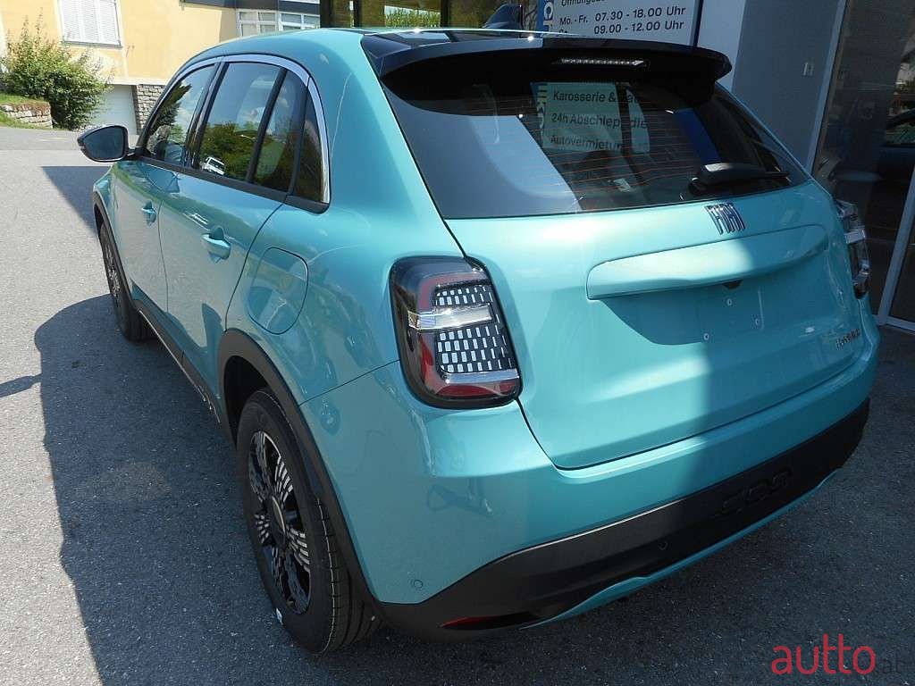 2024' Fiat 600 photo #4