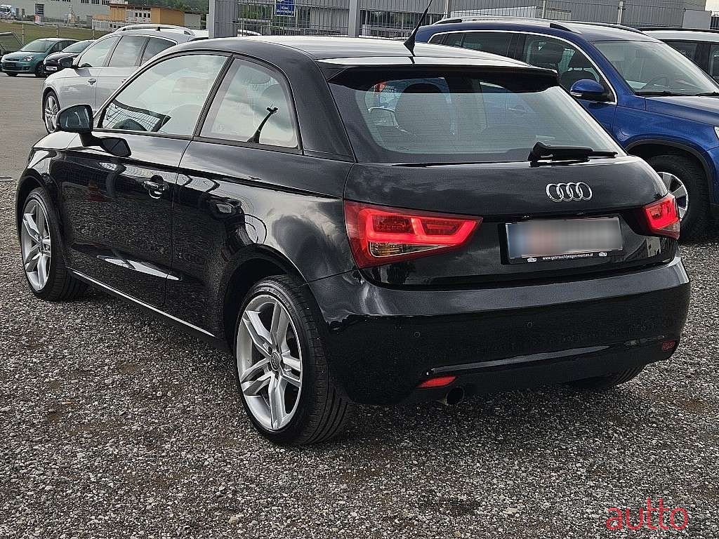 2011' Audi A1 photo #6