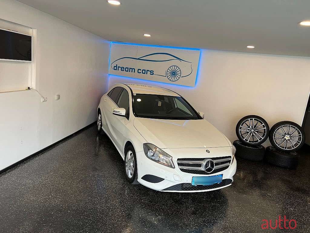 2013' Mercedes-Benz A-Klasse photo #5