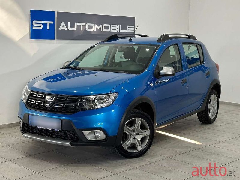 2016' Dacia Sandero photo #1