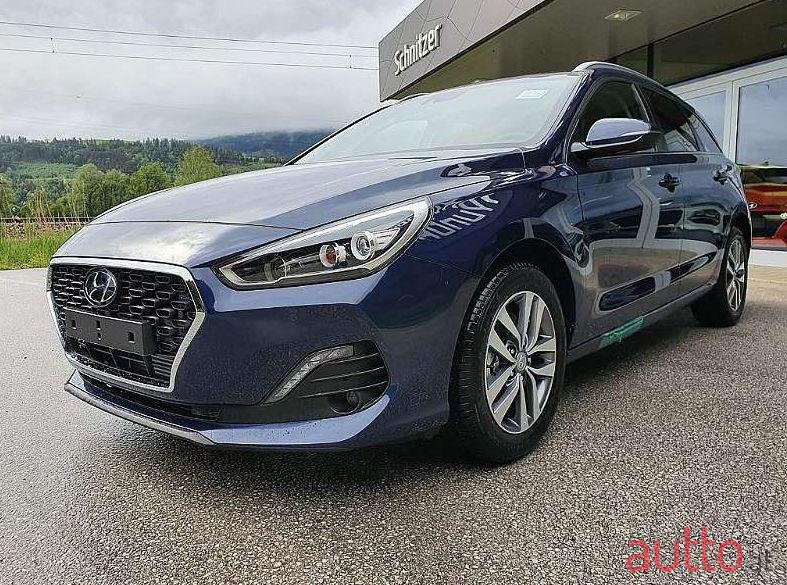 2019' Hyundai I30 photo #1
