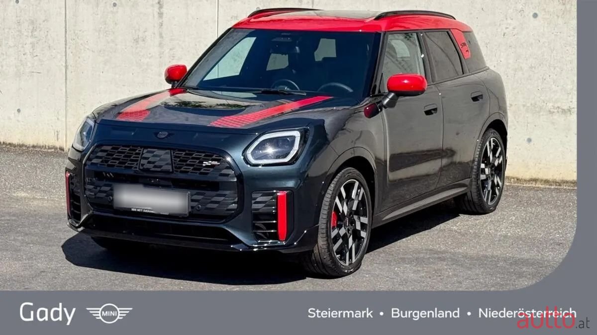 2024' MINI Countryman photo #1