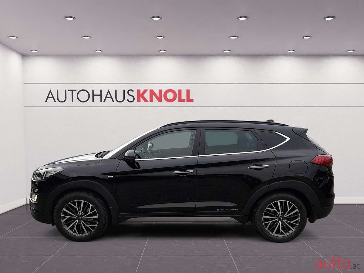 2020' Hyundai Tucson photo #2