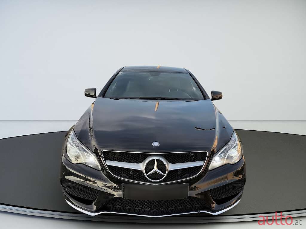 2014' Mercedes-Benz E-Klasse photo #2