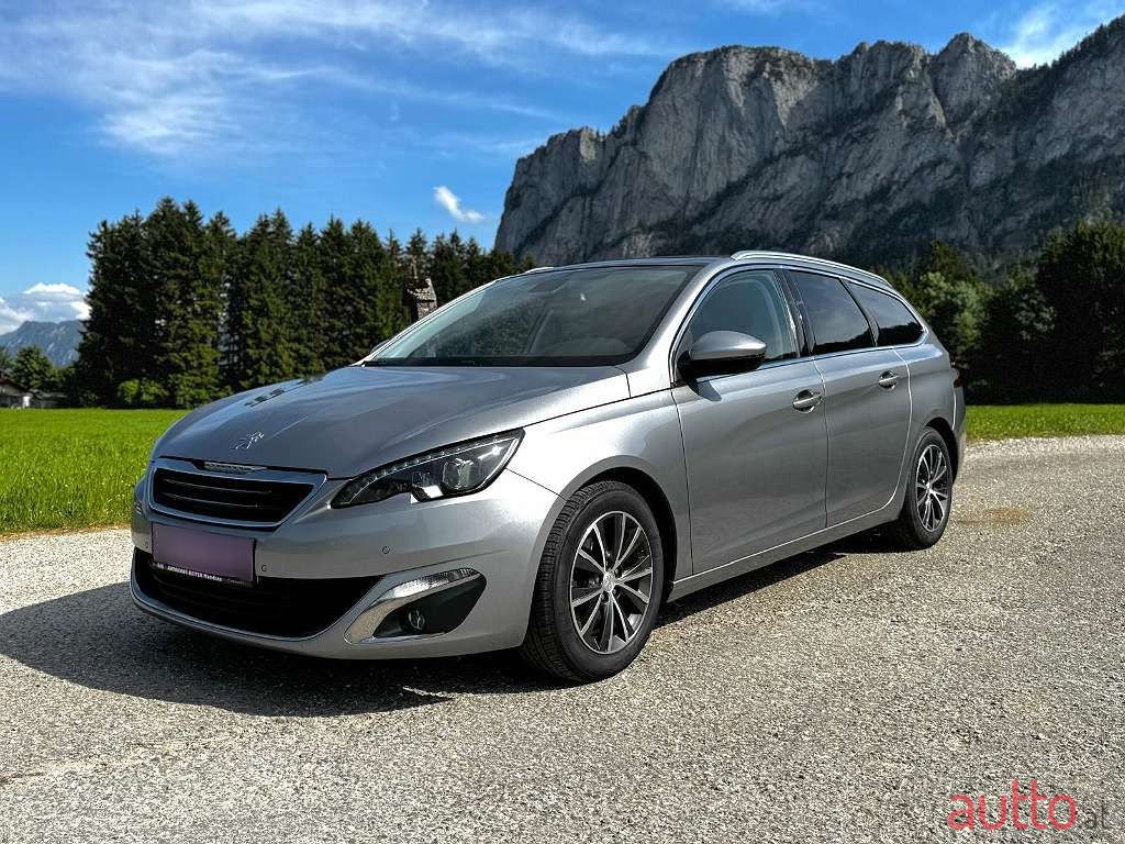 2015' Peugeot 308 photo #2