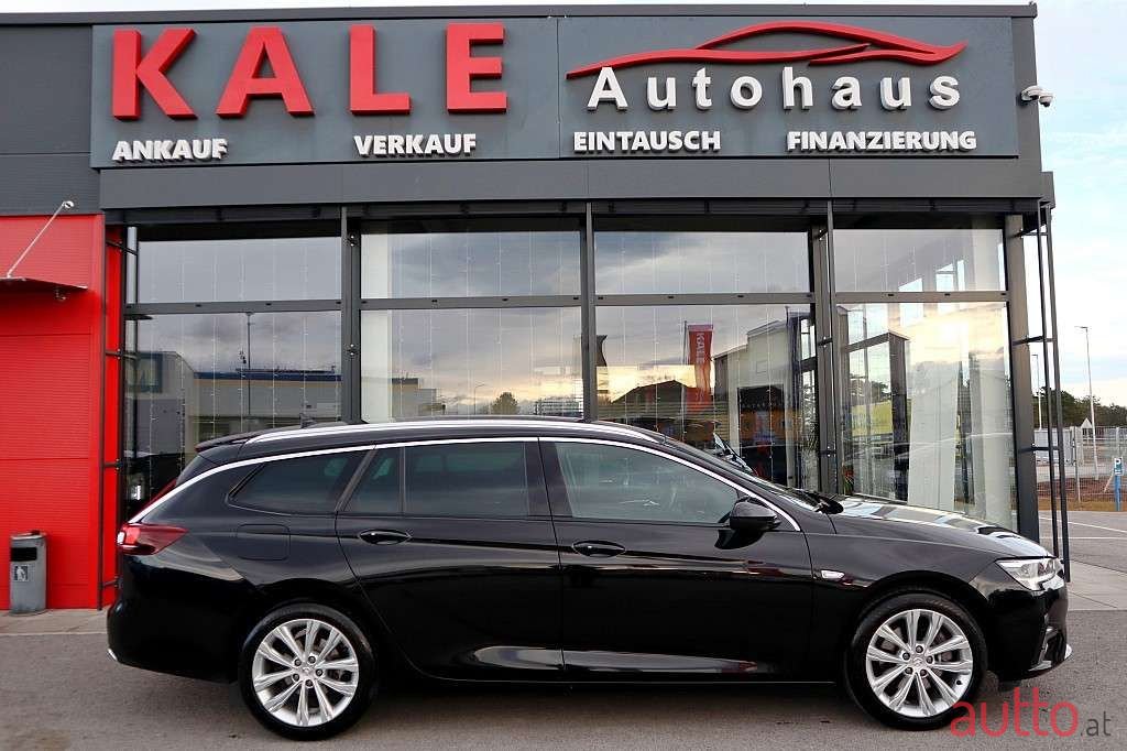 2021' Opel Insignia photo #3