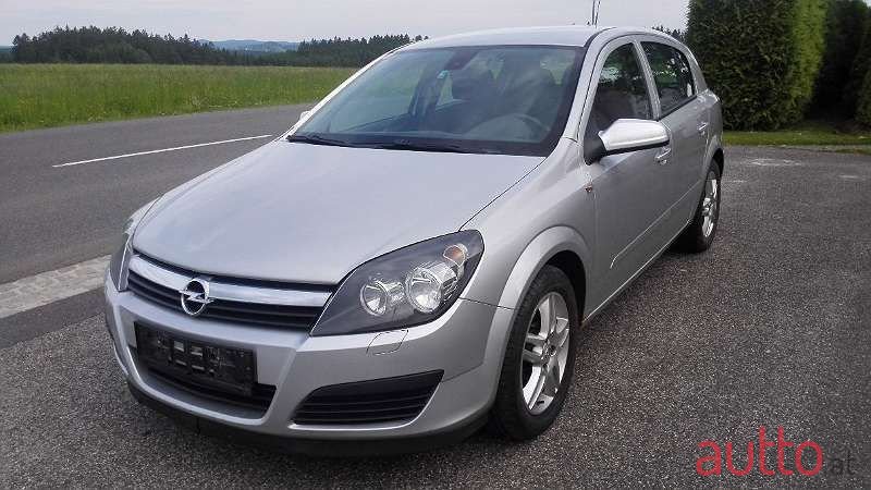 2007' Opel Astra photo #1