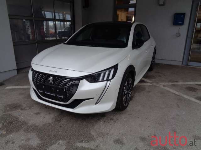 2022' Peugeot 208 photo #1