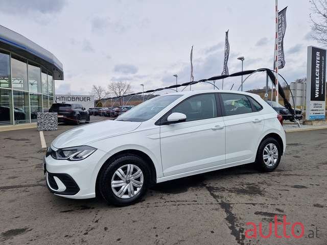 2023' Volkswagen Polo photo #3