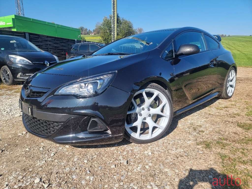 2014' Opel Astra photo #4