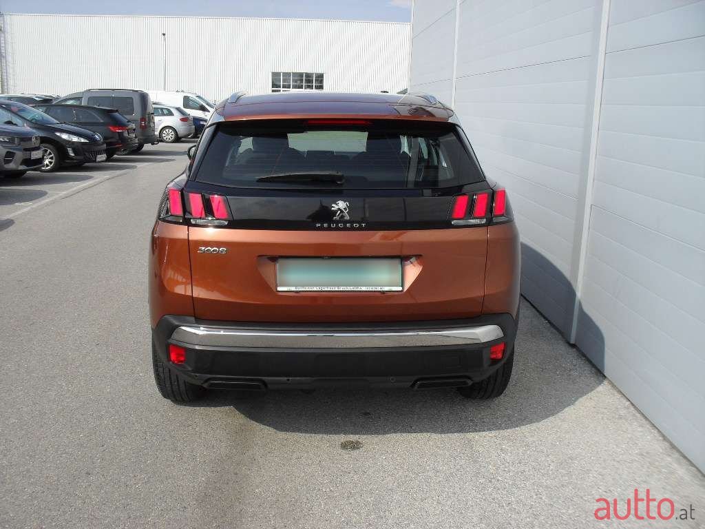 2019' Peugeot 3008 photo #5