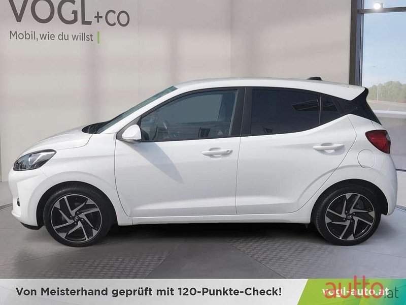 2022' Hyundai i10 photo #2