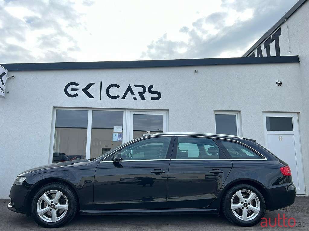 2011' Audi A4 photo #6