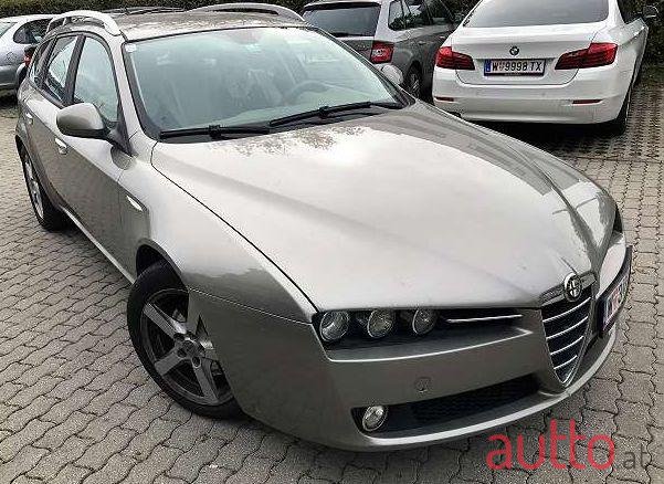 2007' Alfa Romeo 159 photo #1