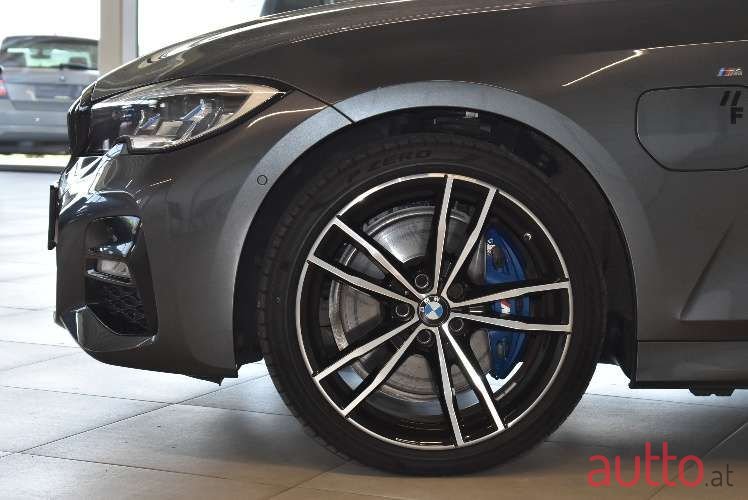 2021' BMW 3Er-Reihe photo #5