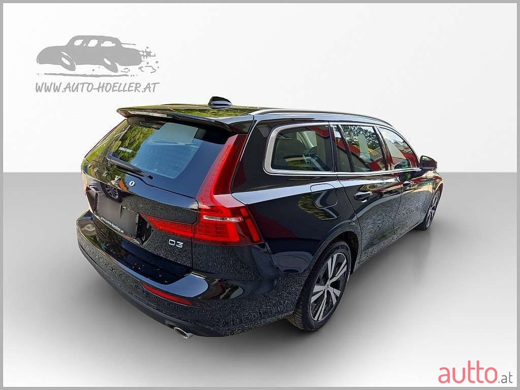 2020' Volvo V60 photo #3