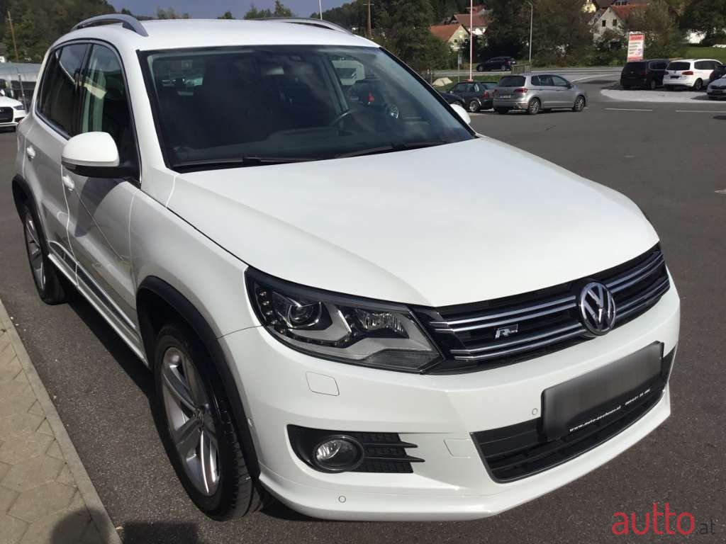 2014' Volkswagen Tiguan photo #4