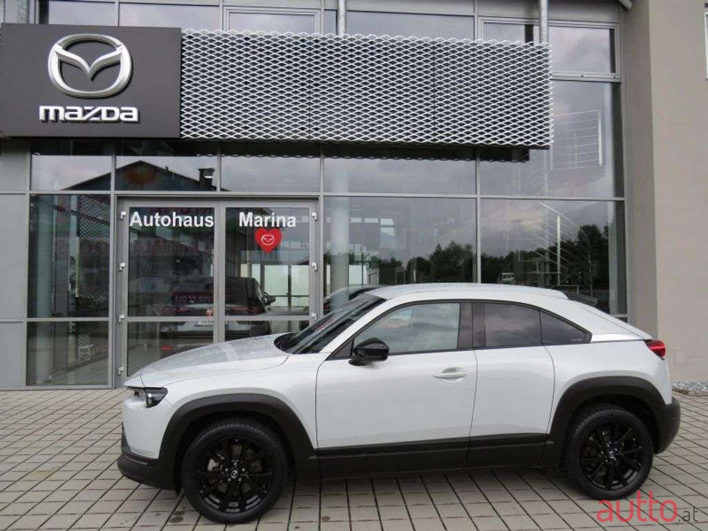 2020' Mazda MX-30 photo #1