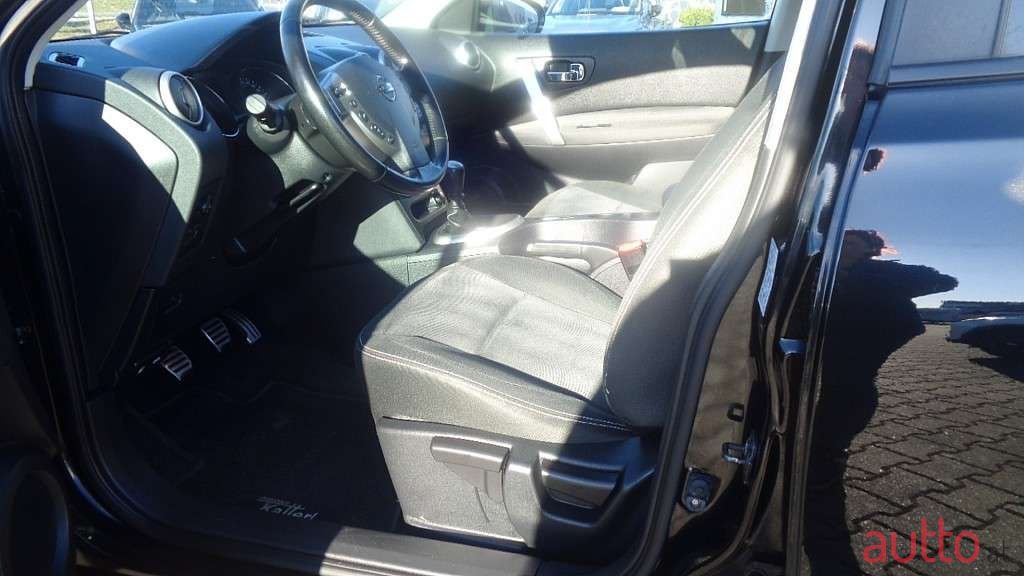 2013' Nissan Qashqai photo #6