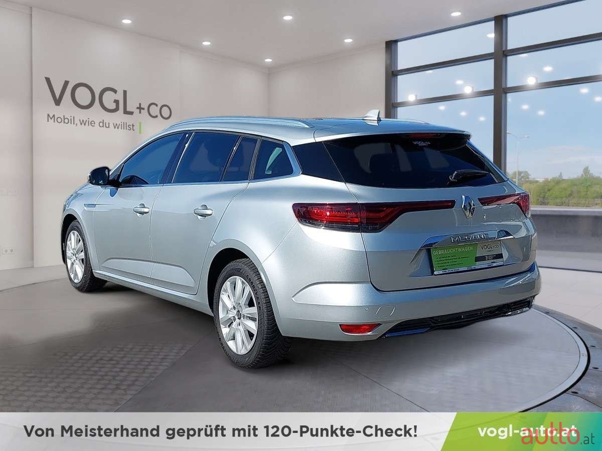 2021' Renault Megane photo #3