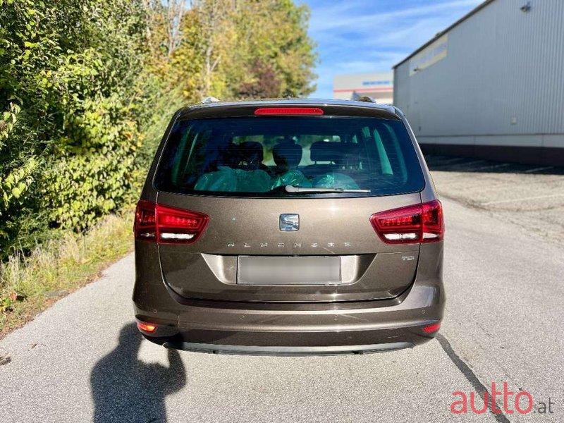 2017' SEAT Alhambra photo #6