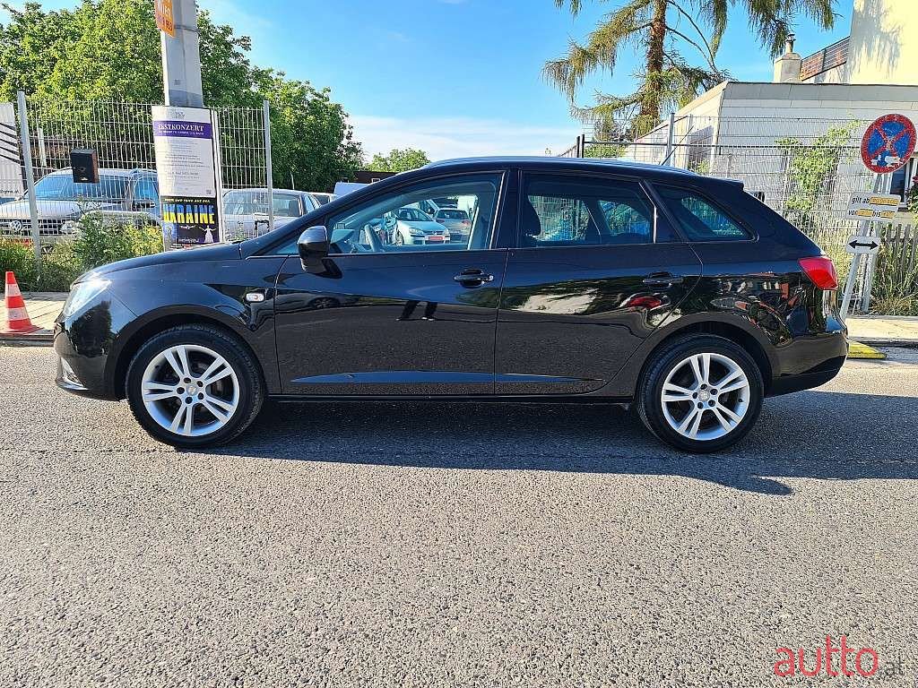 2015' SEAT Ibiza photo #2