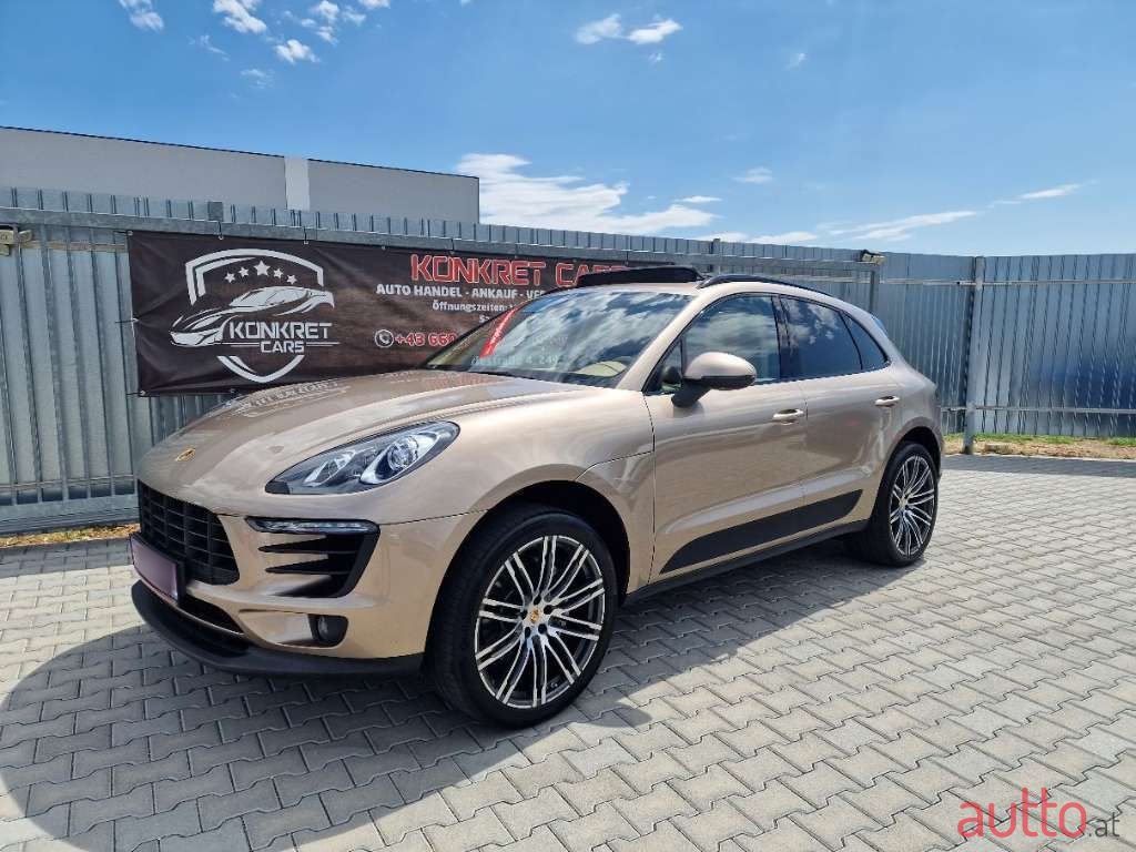 2015' Porsche Macan photo #1