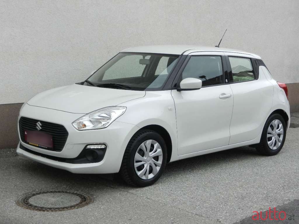 2020' Suzuki Swift photo #1