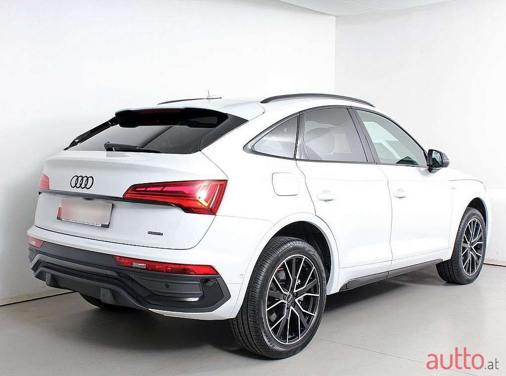 2023' Audi Q5 photo #2