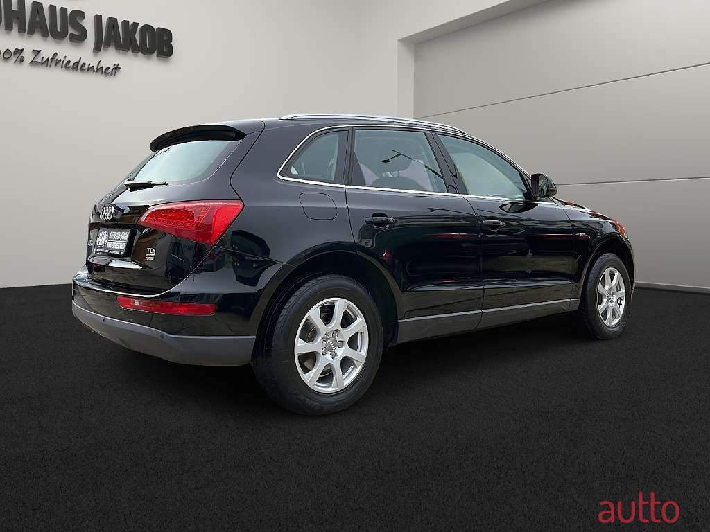 2012' Audi Q5 photo #3