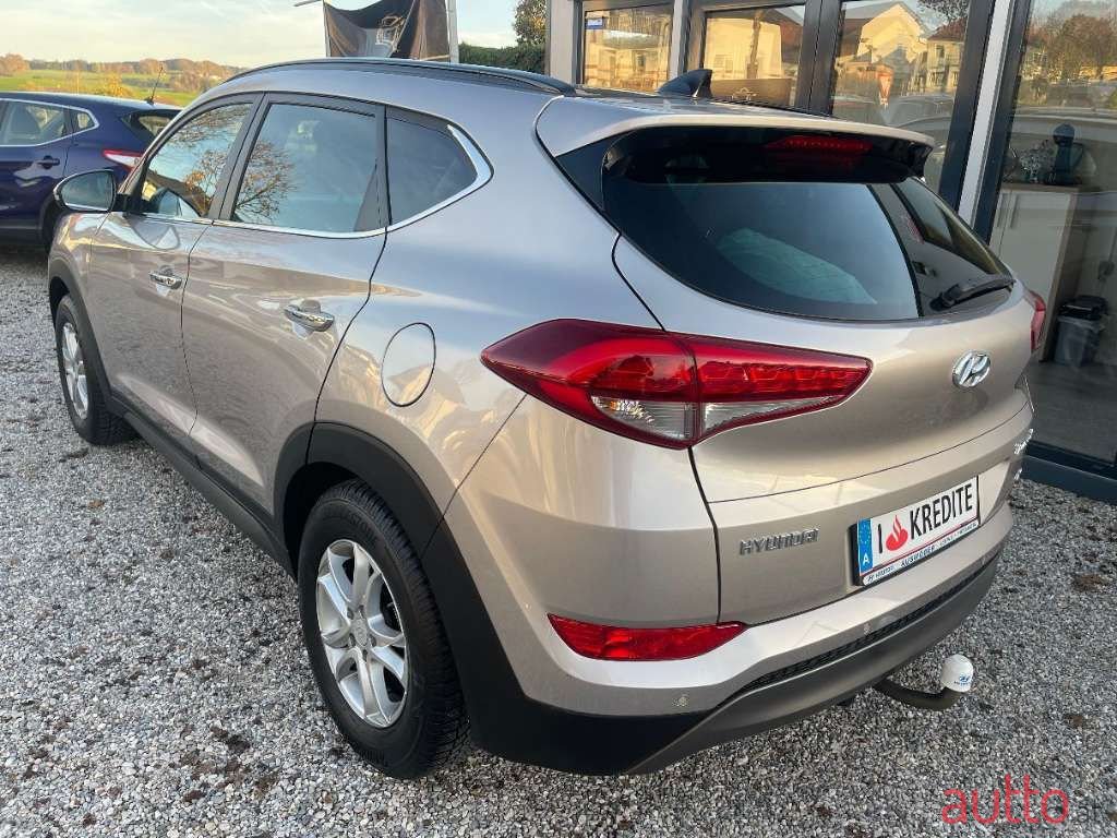 2016' Hyundai Tucson photo #6