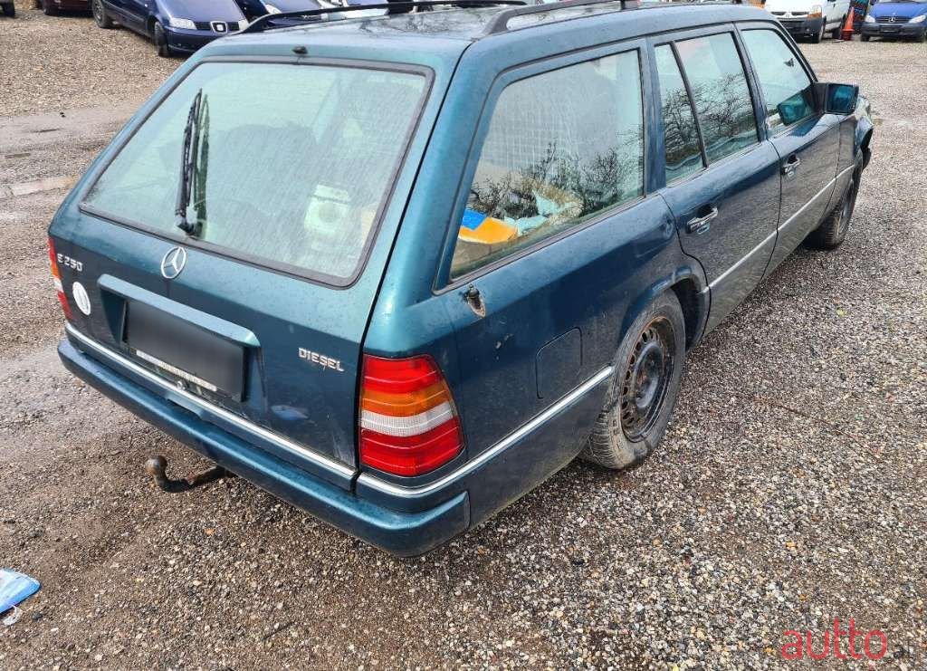 1995' Mercedes-Benz E-Klasse photo #5