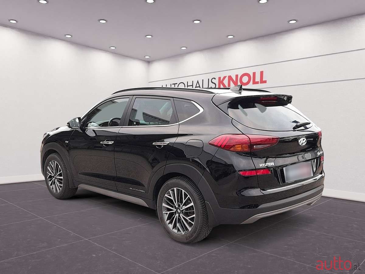 2020' Hyundai Tucson photo #3